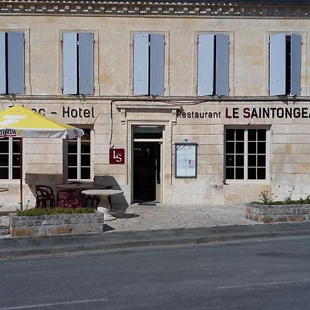 Le Saintongeais Hotel Berneuil  Bagian luar foto